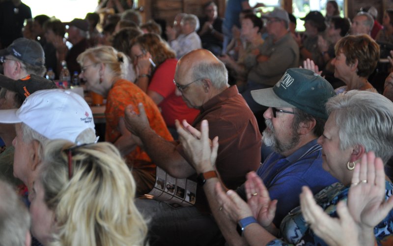 An attentive crowd, once more from 2019's Serenade, shows its support throughout the day's performances
