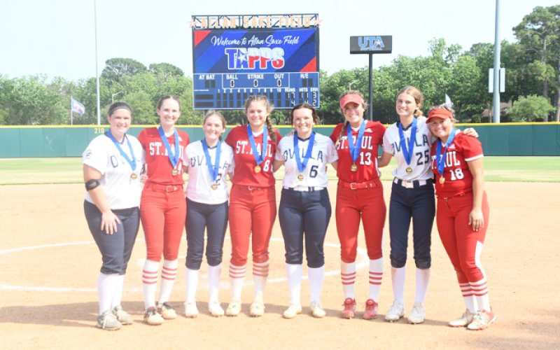 State Tournament team SP players: Second from left, Sydney Green; Tori Walker, fourth from left; Rayleigh Biehunko, third from right; Seryna Garza, far right
