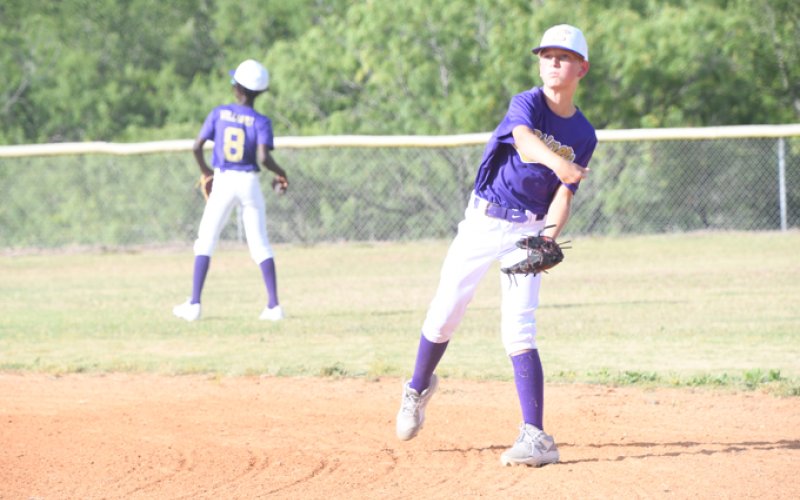 Shiner MaJor Baseball vs Cuero on Friday. Photo by Mark Lube.