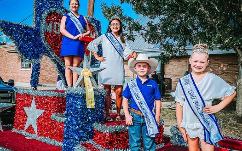 Moulton's Chamber Royalty came back hopme with a third place finish.