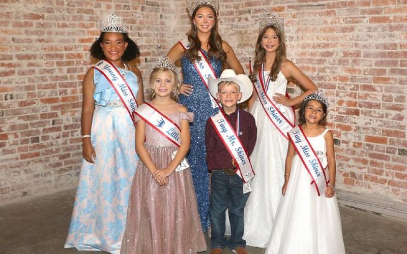 Winners of Sunday’s Shiner Chamber of Commerce Royalty Pageant are Miss Shiner Julia Machacek, Junior Miss Shiner Sally Jo Machacek, Young Miss Shiner Patricia Price, Little Miss Shiner Chloe Pohler, Tiny Mister Shiner Bryson Langhoff and Tiny Miss Shiner Bo Whitehead. They will serve as Shiner’s official city ambassadors until the next pageant rolls around, the week before the annual Half Moon Holidays kick off on the Independence Day Weekend.