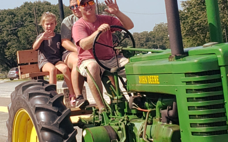 One of the highlights of the Moulton festivities comes with its outstanding Sunday parade, featuring one of the finest gatherings of vintage tractors around anywhere.