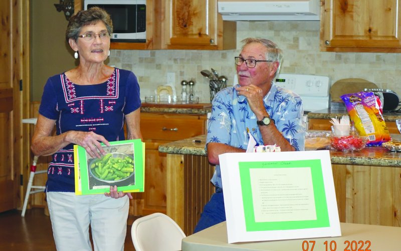 Helen and Mike Technik (photo by Gene Cerny)