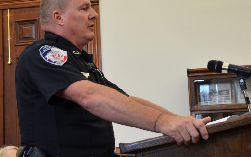 Constable Precinct 1 Kellys Phelps expresses his disagreements with the proposed budget during Monday’s meeting at the County Courthouse.  Photo by Hans Lammeman.