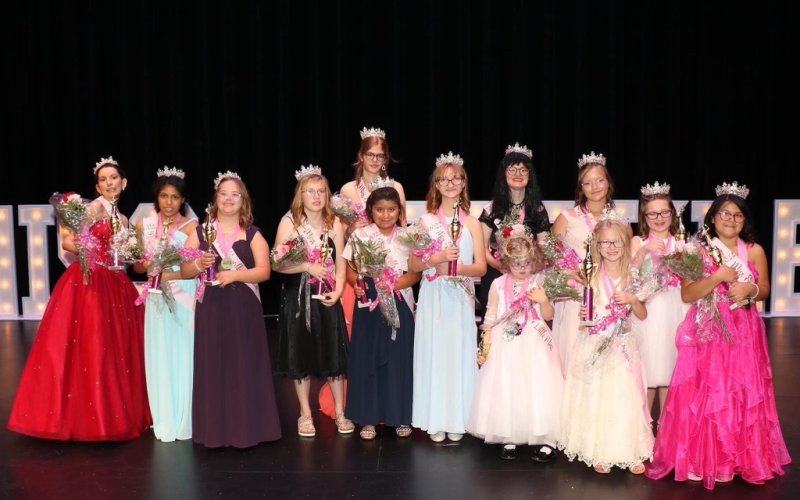 The 2022 Miss Sparkle Royalty pose together Aug. 14.