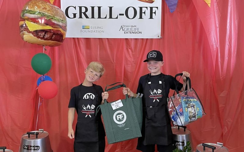Reserve Grand Champion Junior Team: “Schaas Brothers Beef,” Brody Schaas and Ryker Schaas of Canyon Lake.