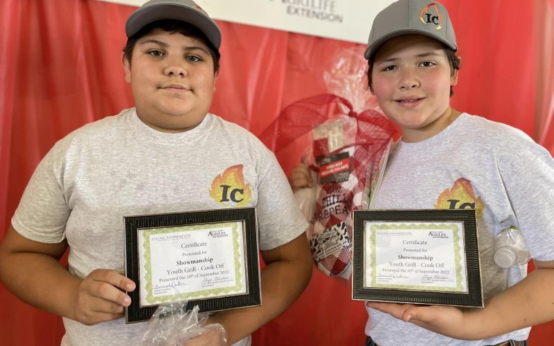 Showmanship Award: “Imperial Chefs,” Robert Hattenbach and Jon Moss of Gonzales.