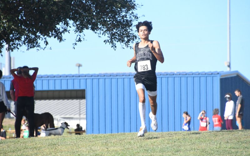 Edgar Mendiola was second individually for the Katz varsity.