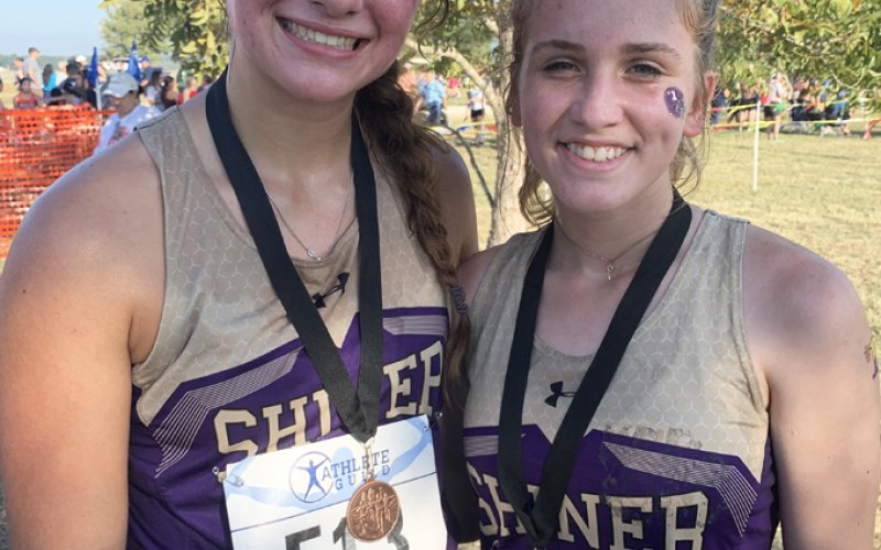 Shiner Lady Comanche medalists. Riley Rainosek (left) and Hayleigh Burns. Photo courtesy of Michelle Winkenwerder.