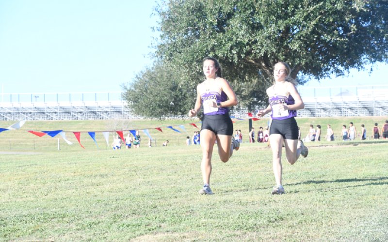 Riley Rainosek and Hayleigh Burns. Shiner