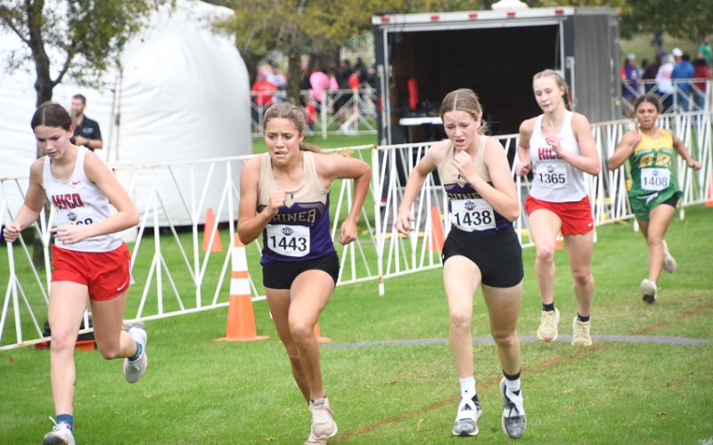 Brinley Ramirez (left) and Callie Chrismon.  Photo by Mark Lube.