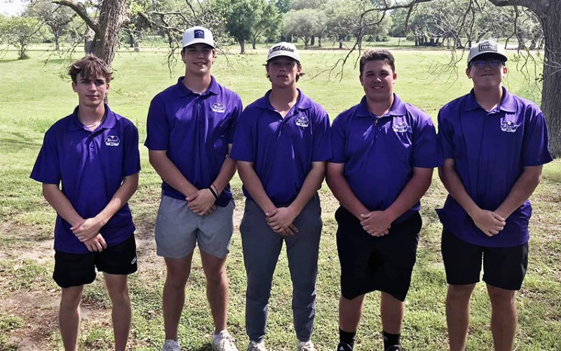 28-2A third place Shiner Comanches. Photo courtesy of Randy Palmer.