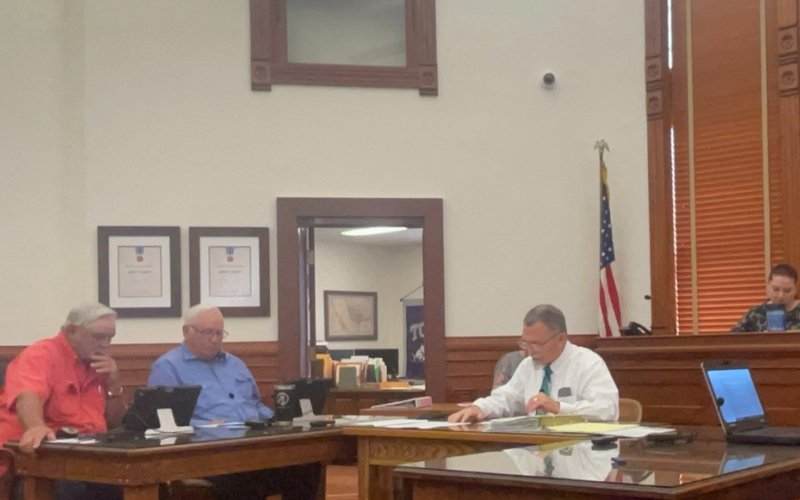 Commissioner's Court meet on May 8