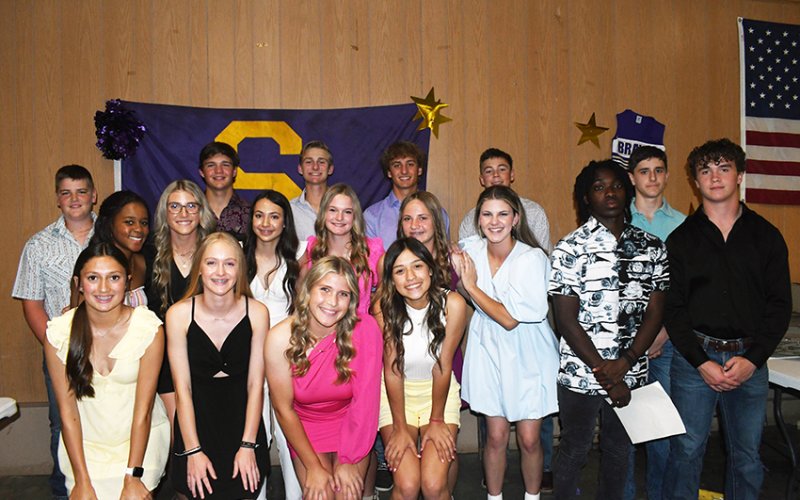 Letterjacket winners are front row from left is Kylynn Ramirez, Peyton Wegener, Lauren Springfield and Madison Olivas. Middle row from left is Tameria Tucker, Addy Siegel, Tawni Shelton, Kloey Polasek, Kara Kupka, Sadie Carter,Tahj Brooks and Drake Cerny. Back from from left is Jacob Nerada, Jared Werner, Boe Boehm, Landyn Pohler, Charlie Clifford and Jake Simper. Not pictured is Ashton Perez, Ruby Pesek, Oswaldo San Martin and Preston Todd. Photo by Mark Lube.
