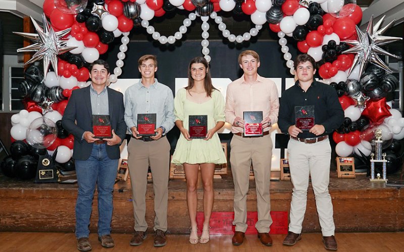 Four/five sport-athletes Seniors. From left is Jacob Seibert, Trent Brown, Ashlyn Pesek, Jacob Wachsmuth and Carson McNabb. Photo courtesy of Photos by Lori Raabe.