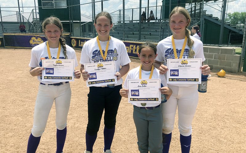 Lady Comanche Awards recipients from left are Taylor Kocian, Eastyn Pohler, Aria Roller and Sloane Kocian. Photo courtesy of Jason Keller.