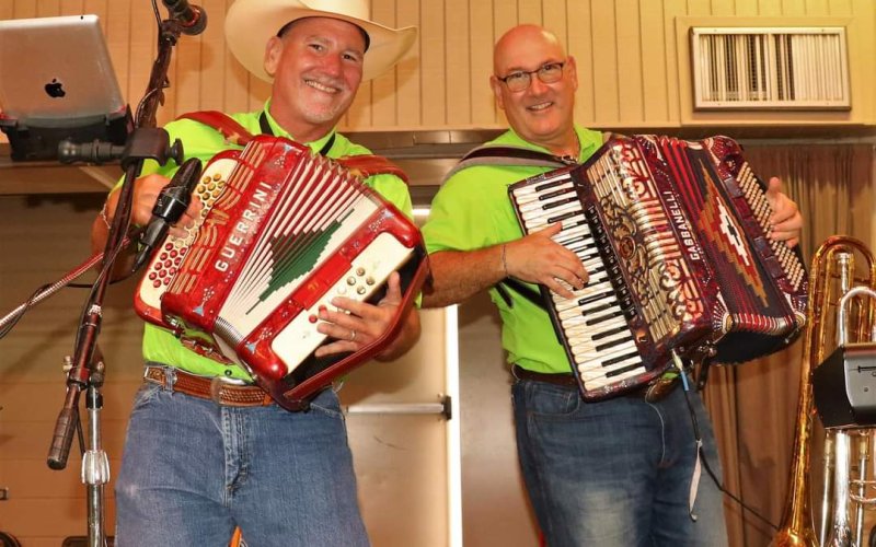 The Dujka Bros. play 3-6 p.m.