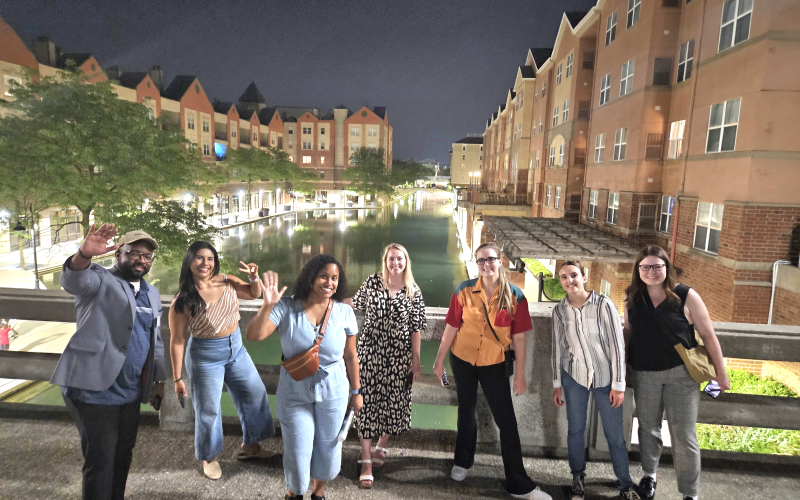 A group of SPJ's FLA attendees take in a few sights, their final night in Indianapolis.