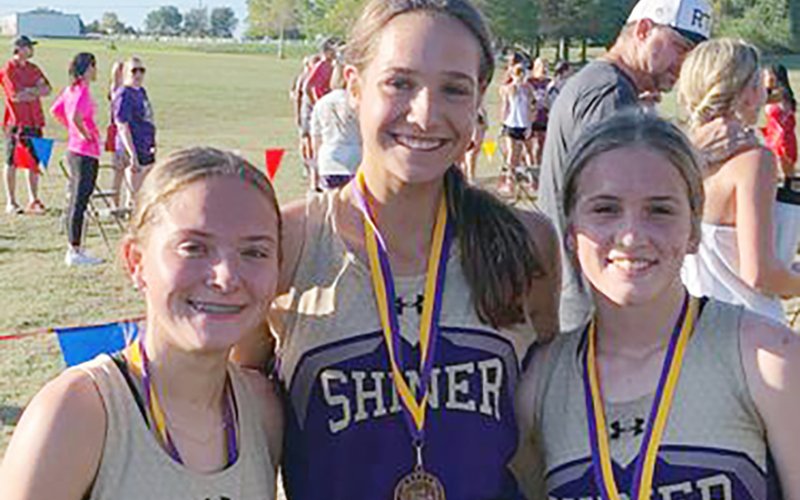 Shiner LC top 15 finishers-from left are Emma Joslin, Erin Pustka and Hayleigh Burns. Photo courtesy of Michelle Winkenwerder.