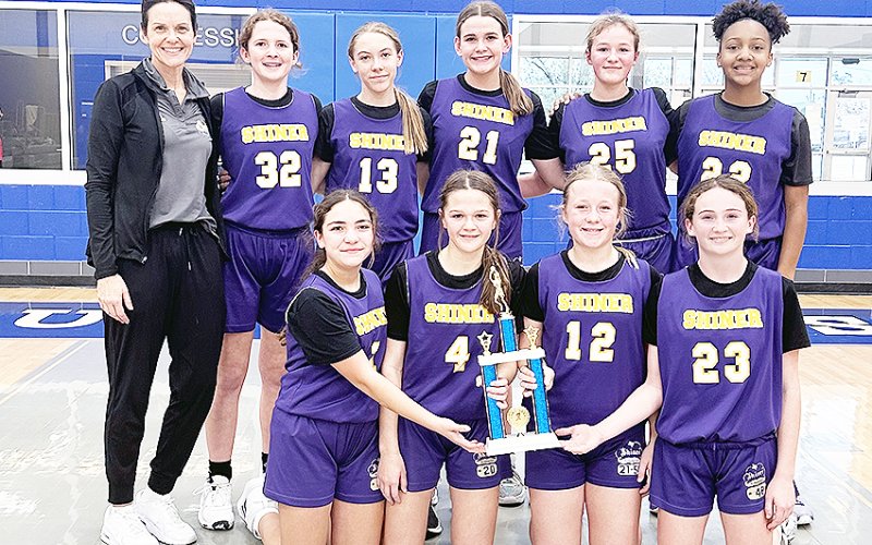 Bottom from left are Allie Garcia, Taylor Kocian, Tinsley Vasek and  Savannah Durrett. Back row from left are  Coach Courtney Johnson, Whitley Lyons, Alexis Malina, Kenzie Springfield, Stella Clifford and Timberlynn Jones. The Junior High teams  are coached by Kristi Peterson, Courtney Johnson and Patrick Walker.  Photos courtesy of Courtney Johnson