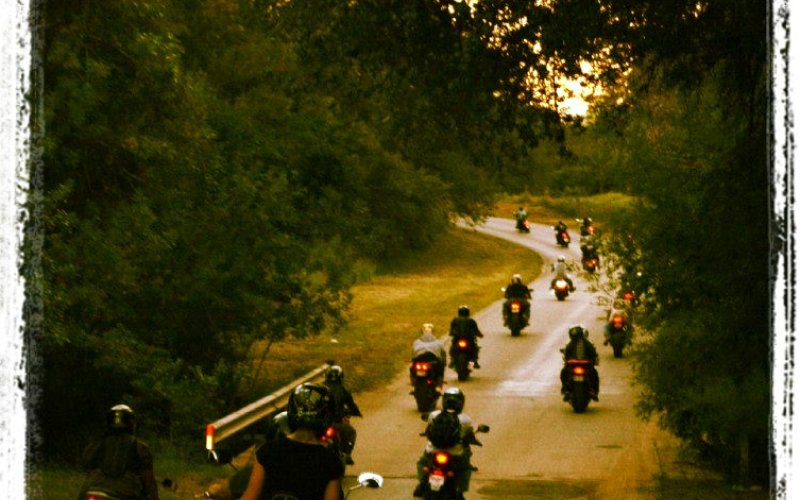 A summer's day on a DeWitt County ride