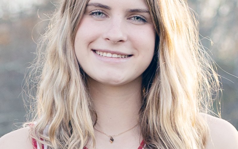 Riley Mozisek