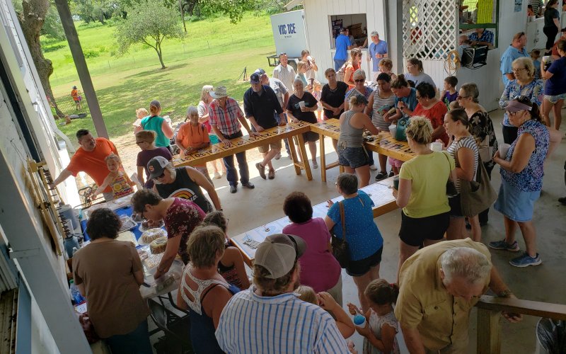 2021  Picnic