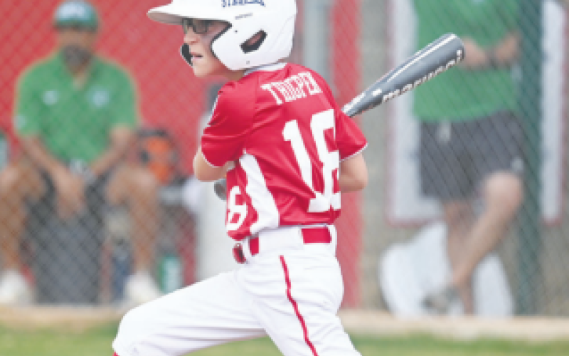 Holt Thigpen hits a double against West University Saturday. Chuck Grafe/Tribune-Herald