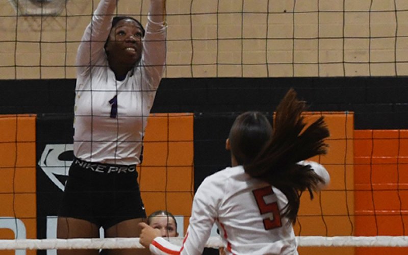 JaMya Wright with the block attempt during Friday’s 2-1 win over Gonzales in Pool G play. Photo by Mark Lube.