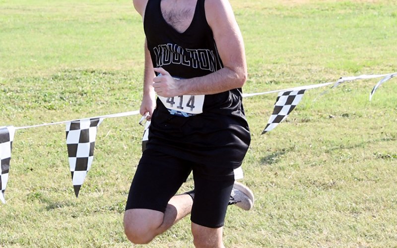 Bryan Fernandez’s time of 21:18.36 got him No. 22. Photo by Mark Lube.