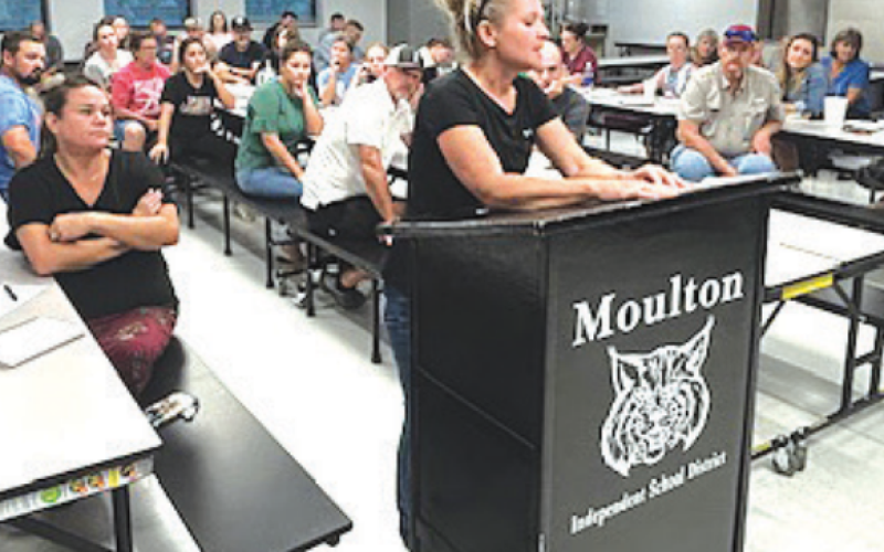 Many parents attended the MISD school board meeting on Oct. 9 voicing their concerns of the new reading and language arts program, "Amplify." Parent Jill Moore speaks out on the podium. Photo by Clayton Kelley