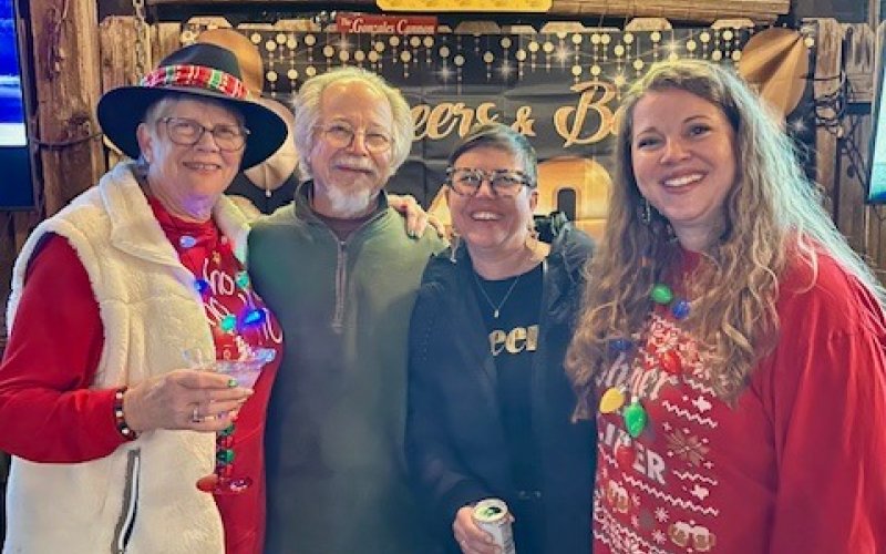 Carol and Howard Gloor with their daughters, Ashley Ibsen and Laura Fischer