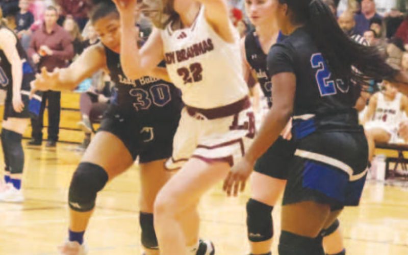 Natalie Sandelovic (22) makes an outlet pass in the Yoakum victory Friday. Chuck Grafe/Tribune-Herald