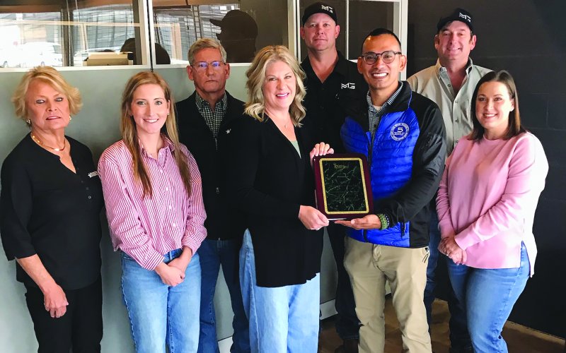 Pictured, front row, left to right, Peggy Messamore (Jacobs-Weber, Inc.), Hannah Harper (MMG), Gina Miller (MMG), Eric Bourquin (TXM) and Amanda Mraz (MMG); back row, left to right, Pat Hull (Jacobs-Weber, Inc.), Justin Fortune (MMG) and Toby Lalonde (MMG). Not pictured is Jason Miller (MMG).