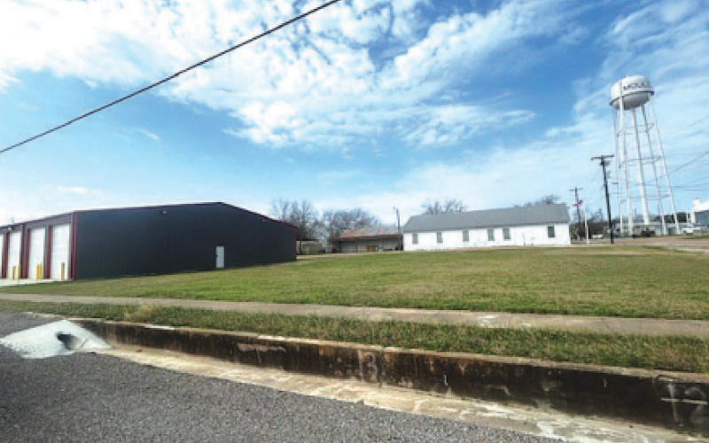 Pictured is the lot which will host the new location of the Moulton Police Department. SouthStar Bank donated this lot to the department for their new building. Photo by Clayton Kelley/The Moulton Eagle