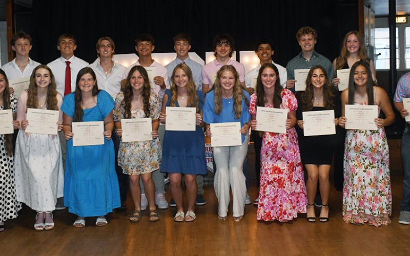 2024-2025 St. Paul sophomore class athletes. Photo by Mark Lube.