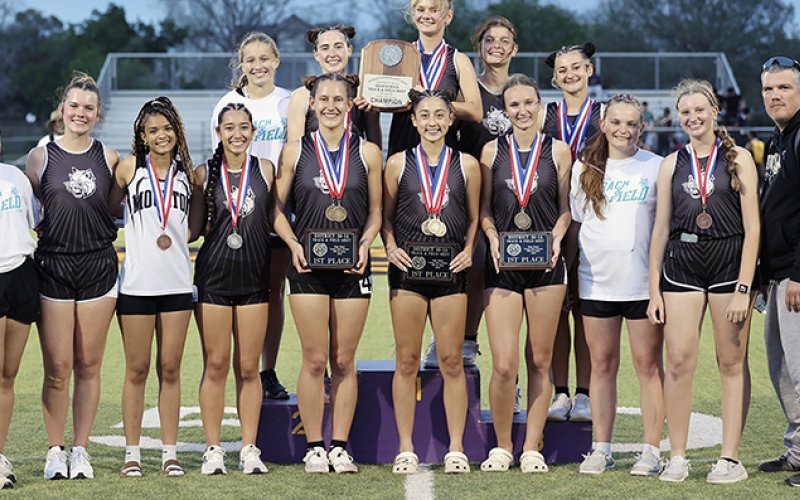 The Kittens won the 30-1A team title. Photo courtesy of Moulton ISD.