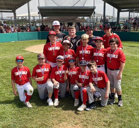 5th and 6th Team Members:  Matt Mozisek, Jude Boedeker, Gabe Werner, Elijah Rodriguez, Ian Kennedy, Austin Wells, Hudson Siegel, Barrett Fehner, Grayson Kisamore, Brody Jackson, and Deuce Blaschke.Student Coaches:  Trent Brown, Jacob Seibert, Jacob Wachsmuth. Photo courtesy of Jake Wachsmuth.