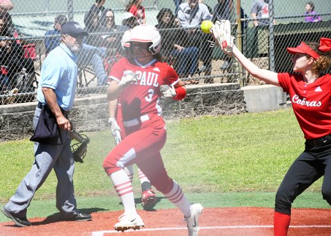 Alyssa Jasek scores a run against San Antonio Keystone. Photo by Mark Lube.