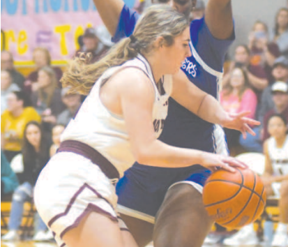 Haven Drozd works in the paint in the victory over Rice Consolidated Friday night. Chuck Grafe/Tribune-Herald