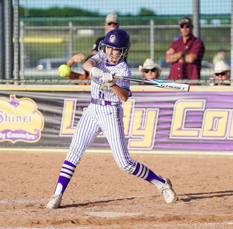 Jo Caka got a hit and brought in one run against Ganado on Friday. Photo courtesy of Photos by Lori Raabe.