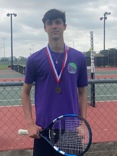 Boys singles. Kade Remschel. Photo courtesy of Desiree Nitsch.