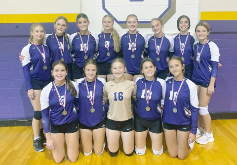 Bottom row from left are Emerysn Boehm, Araya Terry, Addie Prove, Jewel Caka and Chloe Matula. Top row from left are Autumn Jackson, Kalle Kiffer, Reagan Horn, Cami Cowan, Harper Lenehan, Kallie Kupka, Megan Burns and Marie Johnson. Photo courtesy of Kristi Peterson.