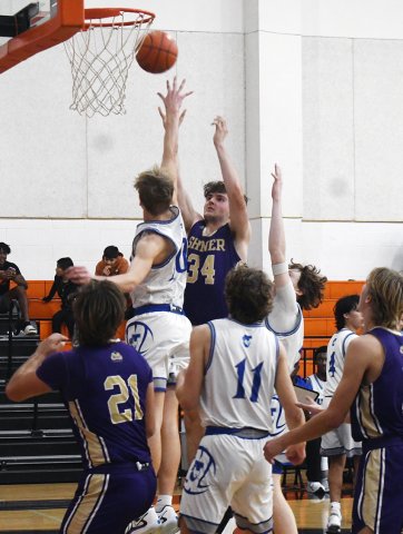 Jayden Shimek takes a shot Friday in the Schulenburg Tournament. Photos by Mark Lube.