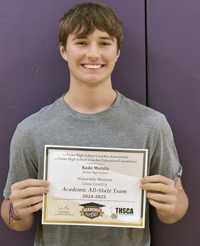 Kade Matula received Texas High School Coaches Association/Texas High School Coaches Education Foundation Academic All-State Team  Honorable Mention. Photo courtesy of Michelle Winkenwerder. 