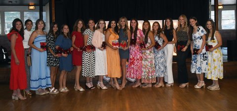 2024-2025 St. Paul Cheerleaders. Photo by Mark Lube.