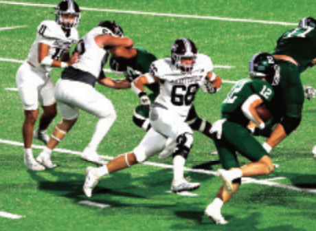 Photo by Chuck Grafe Nathan Henke (66) chases down Franklin’s Tyler Lebouf.
