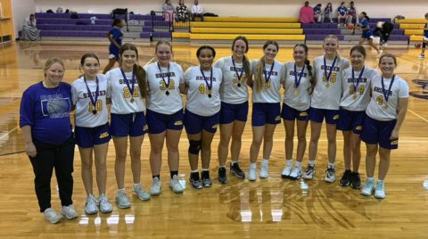 Shiner Junior High 7th grades girls team. Photo courtesy of Kristi Peterson.