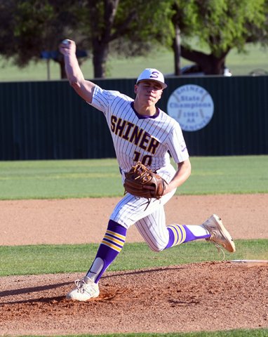 Charlie Clifford pitches against Schulenburg Friday evening. He struck out 11 Shorthorn batters. Photo by Mark Lube.