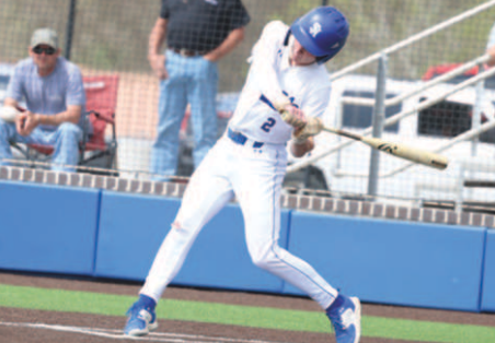 Photo by Chuck Grafe Ty Noska singles against Yoakum